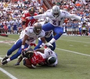 2006_Pro_Bowl_tackle